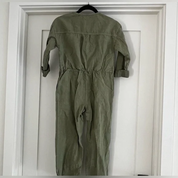 Girls Zara green utility pocketed snap top army green jumpsuit romper! - Picture 2 of 4